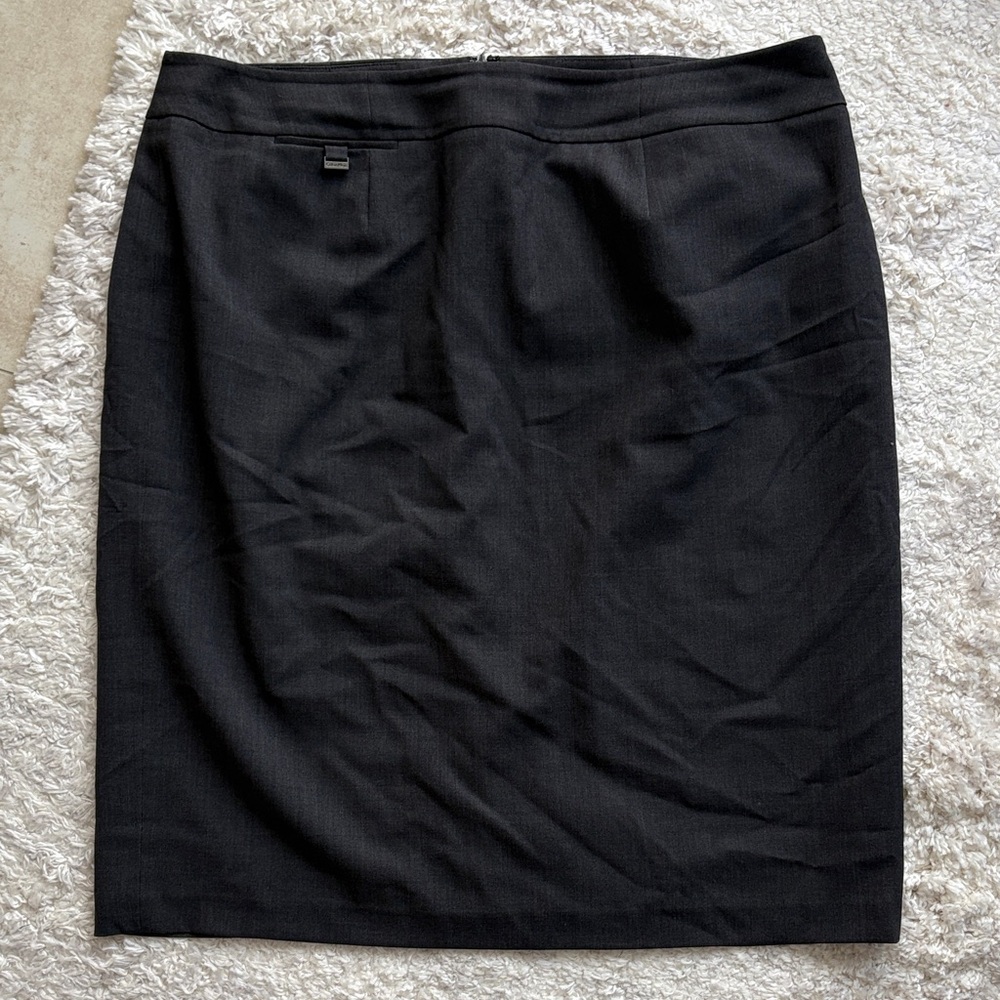Tailored Charcoal Pencil Skirt - Sleek Office Staple